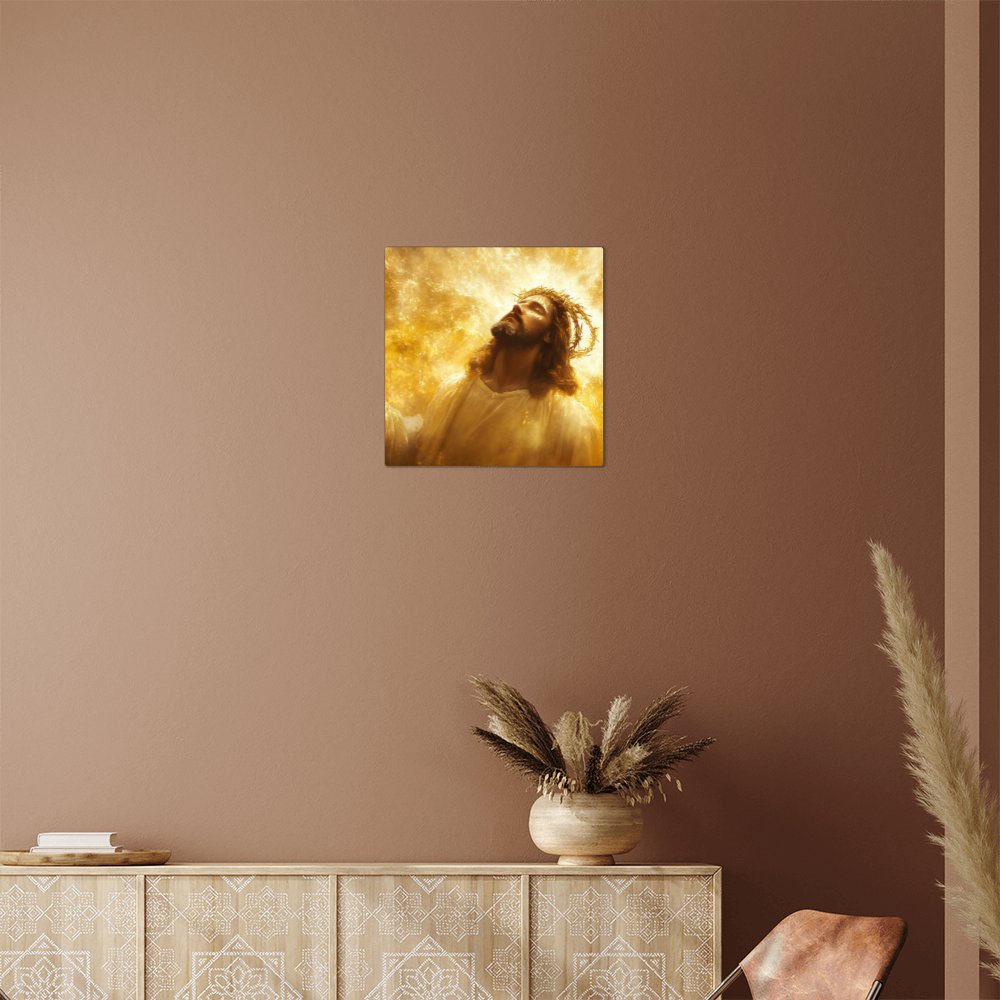 Divine Glory Wall Decor – Radiant Christ, Crown of Thorns, Light of Heaven”