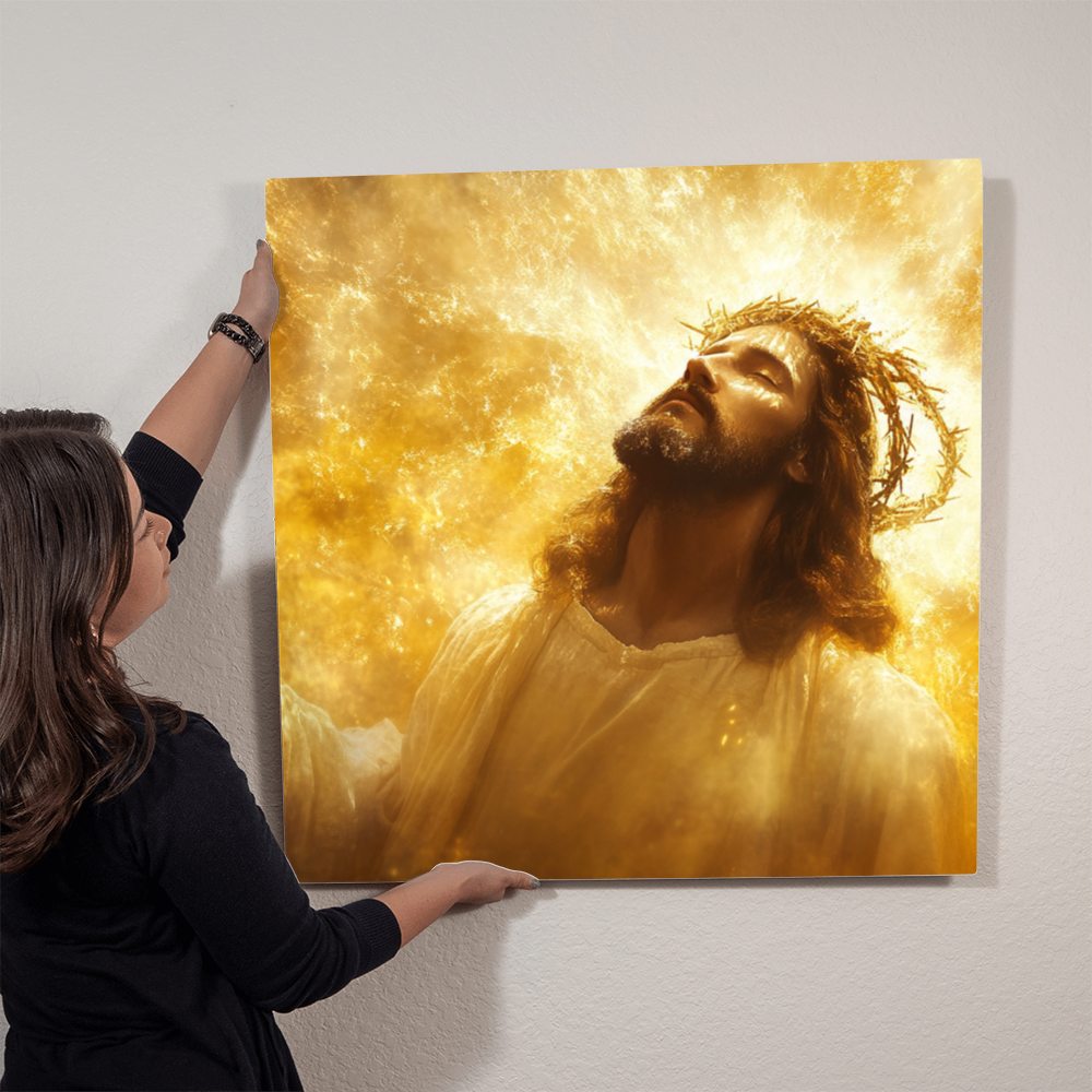 Divine Glory Wall Decor – Radiant Christ, Crown of Thorns, Light of Heaven”