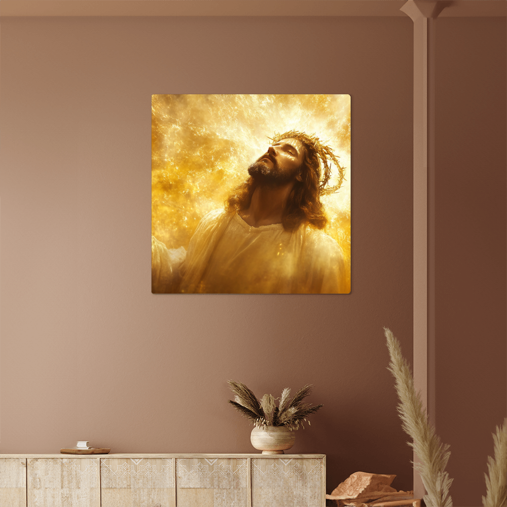 Divine Glory Wall Decor – Radiant Christ, Crown of Thorns, Light of Heaven”