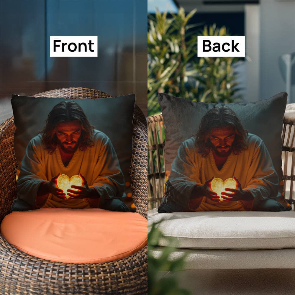 Sacred Heart of Jesus Pillow – Comfortable Fabric with a Warm and Divine Design