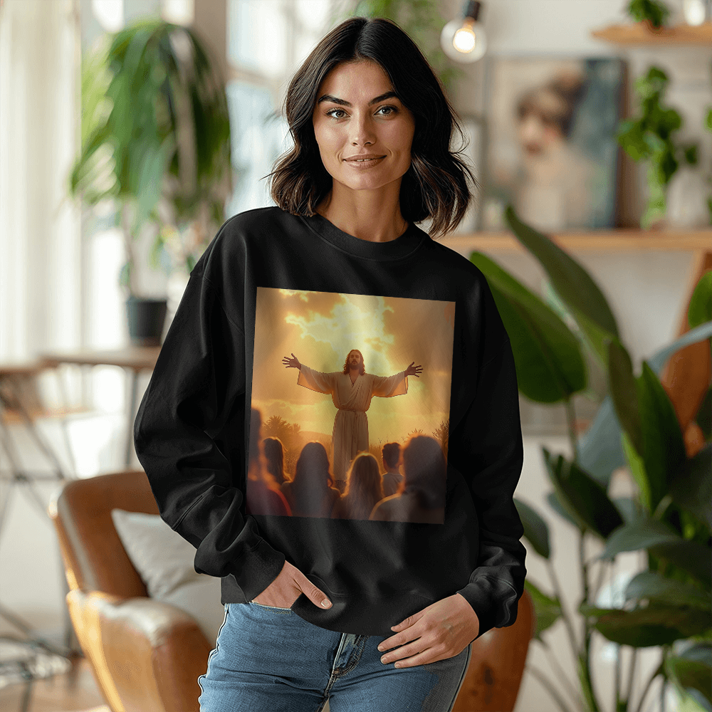 Jesus in Glory Crewneck – Super Soft Cotton, Embracing Divine Faith