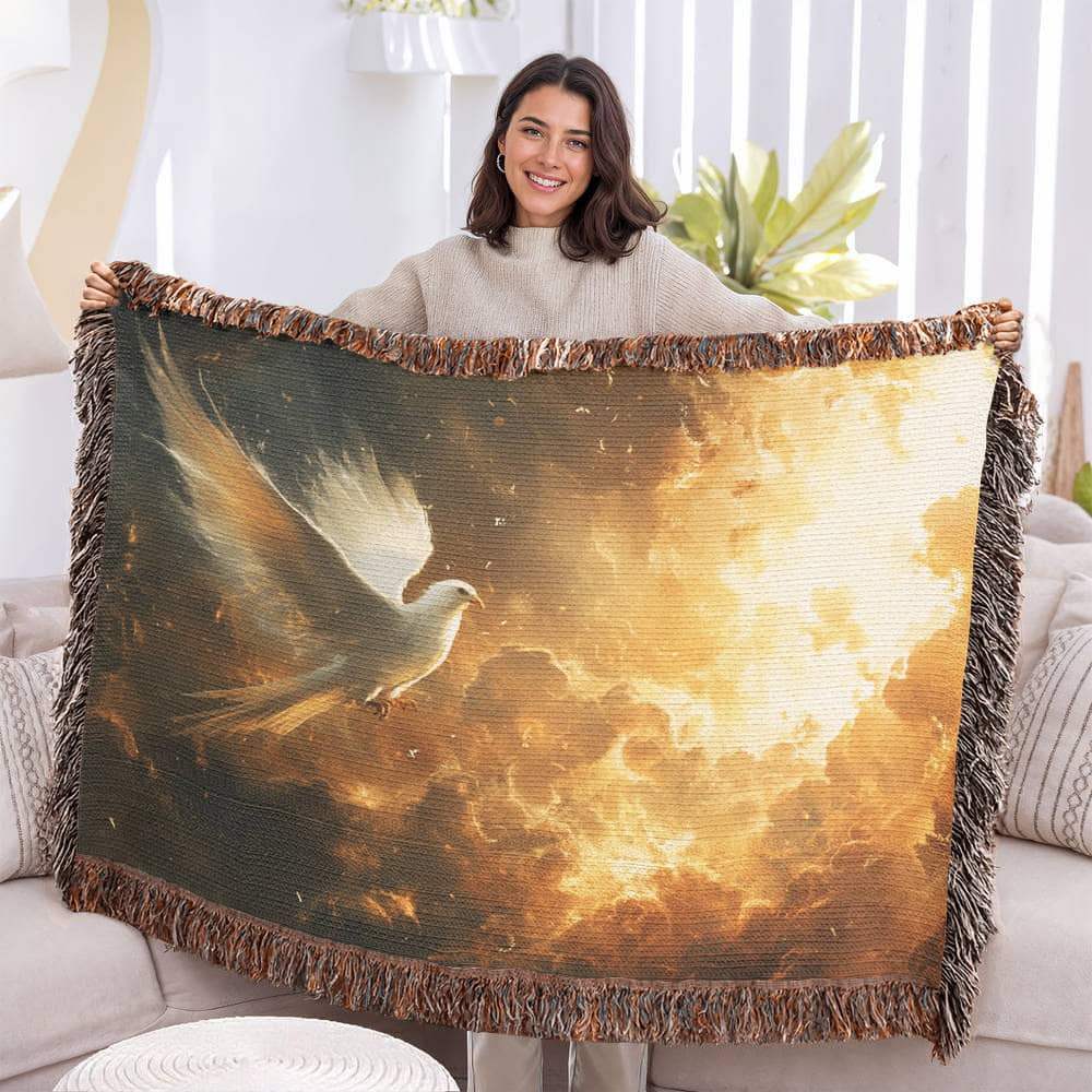 Flying Pigeon Blanket – Soft, Cozy Fabric with Tassels, Evoking Mystery and Tranquility