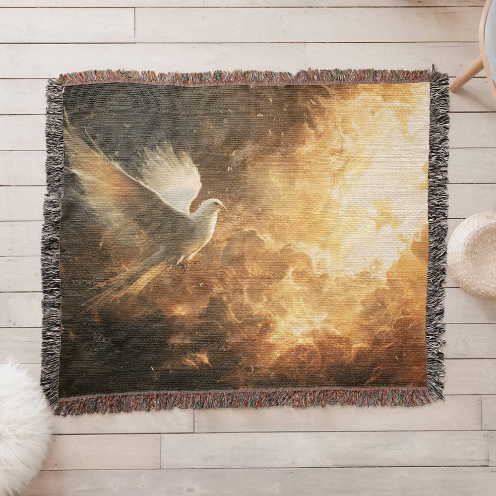 Flying Pigeon Blanket – Soft, Cozy Fabric with Tassels, Evoking Mystery and Tranquility