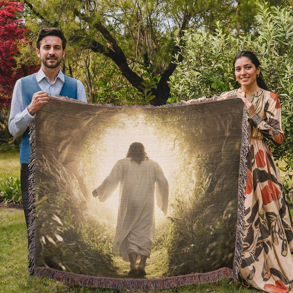 Divine Journey Blanket – Ultra-Soft Material with Tassels, Featuring Jesus Walking Towards the Light